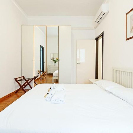 S. Maria Valle Central Roomy Flat Мілан Екстер'єр фото